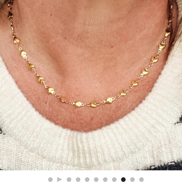 Heart Chain Gold Necklace, Dainty Heart Chain, Minimalist, Choker - Picture 5 of 7